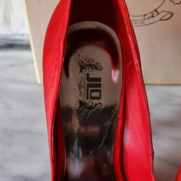 JLo Red Satin Heels - Picture 4 of 10